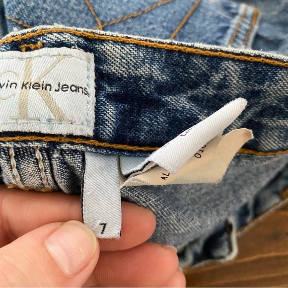 Calvin Klein 90’s Vintage Light Wash Sandblast 21 Flare Jeans Size 7 - Picture 10 of 14